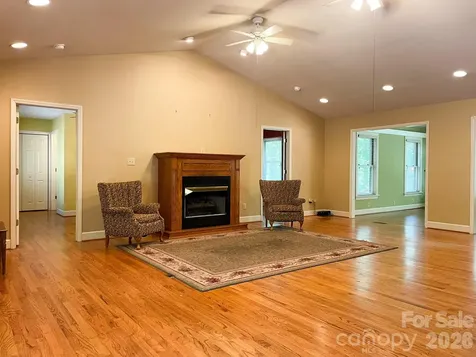308 Brentwood Circle Morganton NC 28655