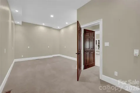464 Laurel Cove Road Statesville NC 28677