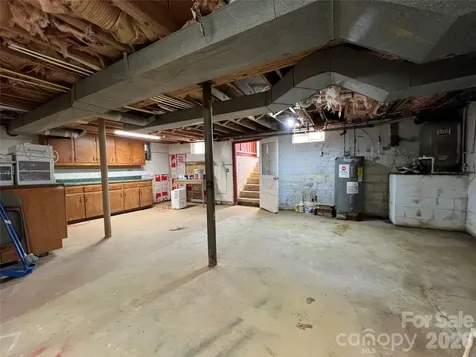 93 Laycock Road Hendersonville NC 28792