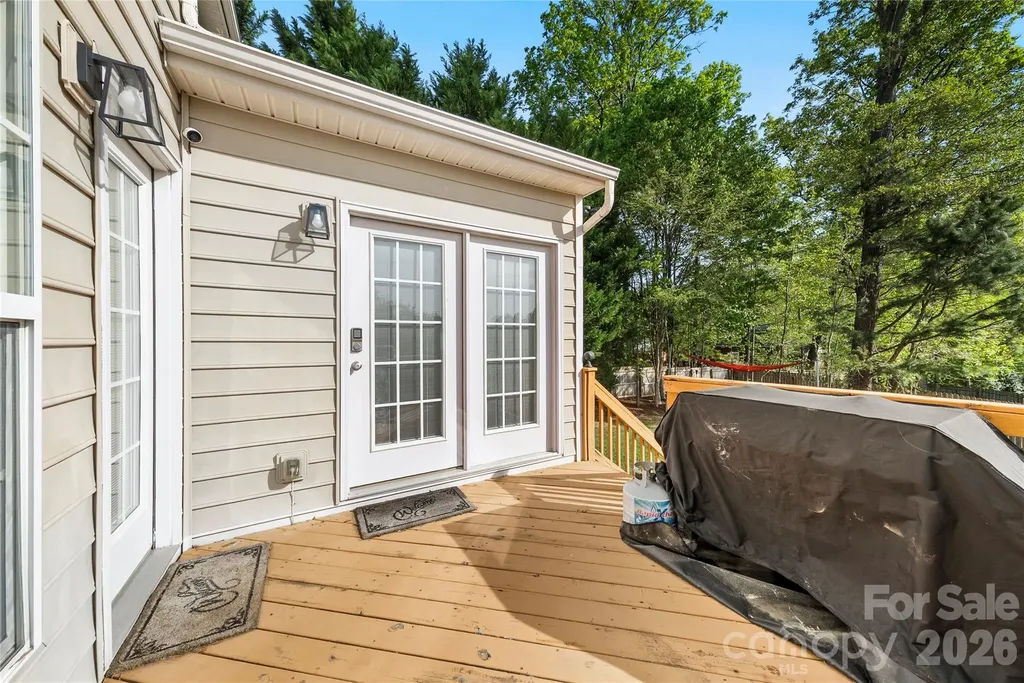 1019 Markwell Drive Matthews NC 28105