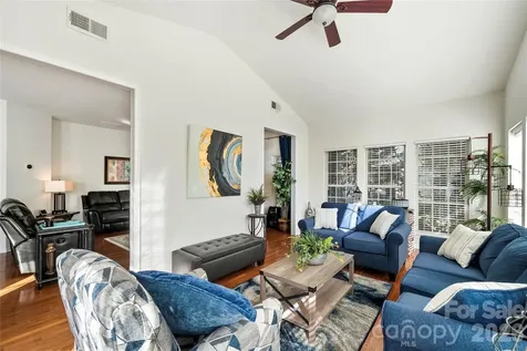 1019 Markwell Drive Matthews NC 28105