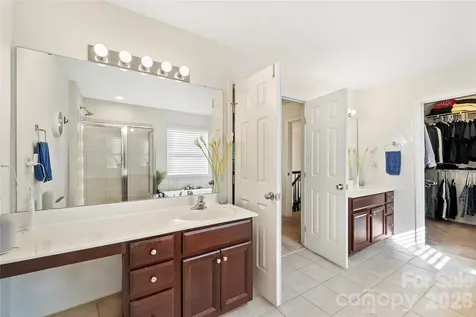 1019 Markwell Drive Matthews NC 28105