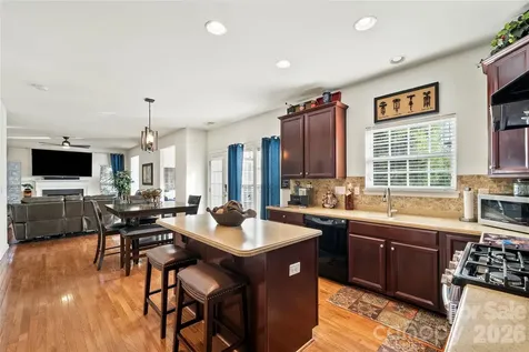 1019 Markwell Drive Matthews NC 28105