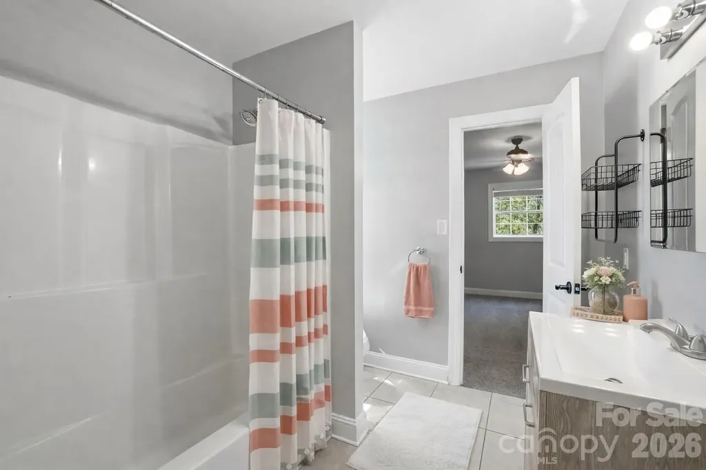 2036 Hickory Hills Drive Denver NC 28037