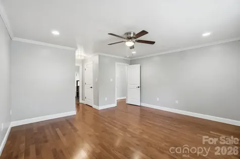 2036 Hickory Hills Drive Denver NC 28037