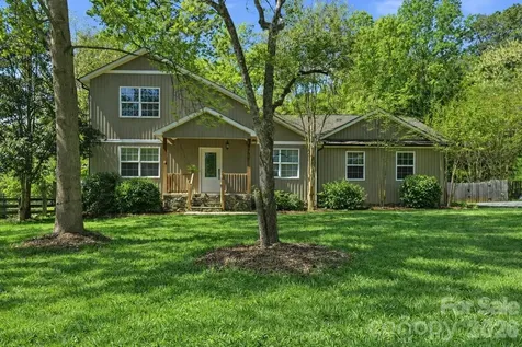 2036 Hickory Hills Drive Denver NC 28037