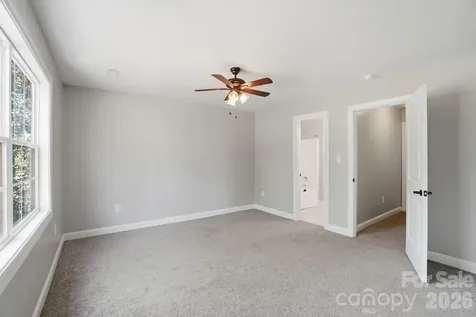 2036 Hickory Hills Drive Denver NC 28037