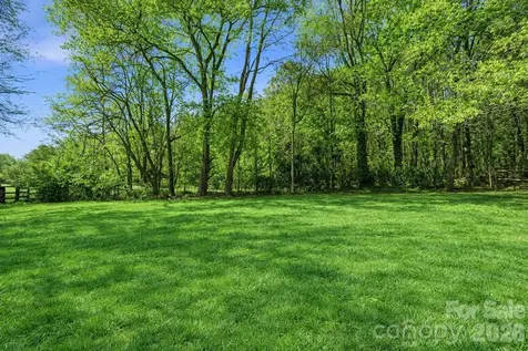 2036 Hickory Hills Drive Denver NC 28037
