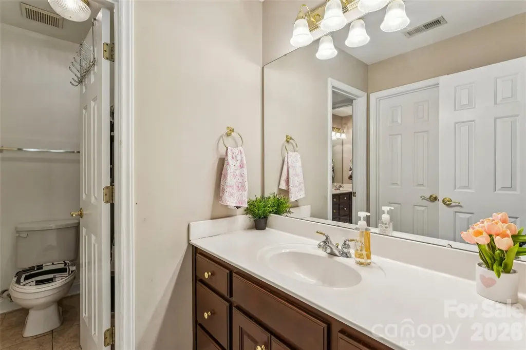3001 Cardigan Court Matthews NC 28104