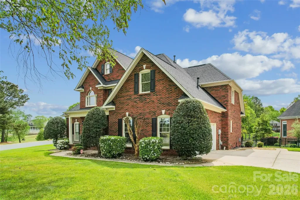 3001 Cardigan Court Matthews NC 28104