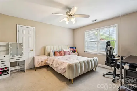 3001 Cardigan Court Matthews NC 28104