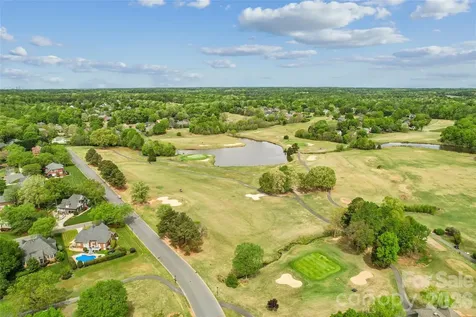 3001 Cardigan Court Matthews NC 28104