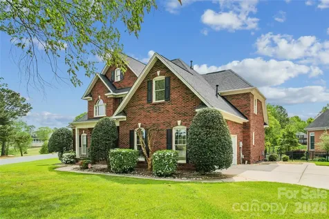 3001 Cardigan Court Matthews NC 28104