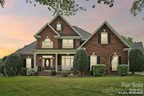 3001 Cardigan Court Matthews NC 28104