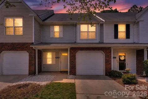 9653 Terrier Way Charlotte NC 28269