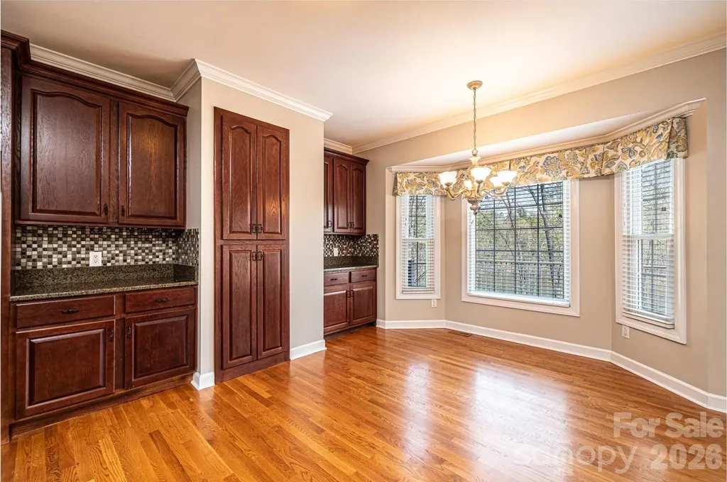 4726 Crystal Falls Avenue Hickory NC 28601