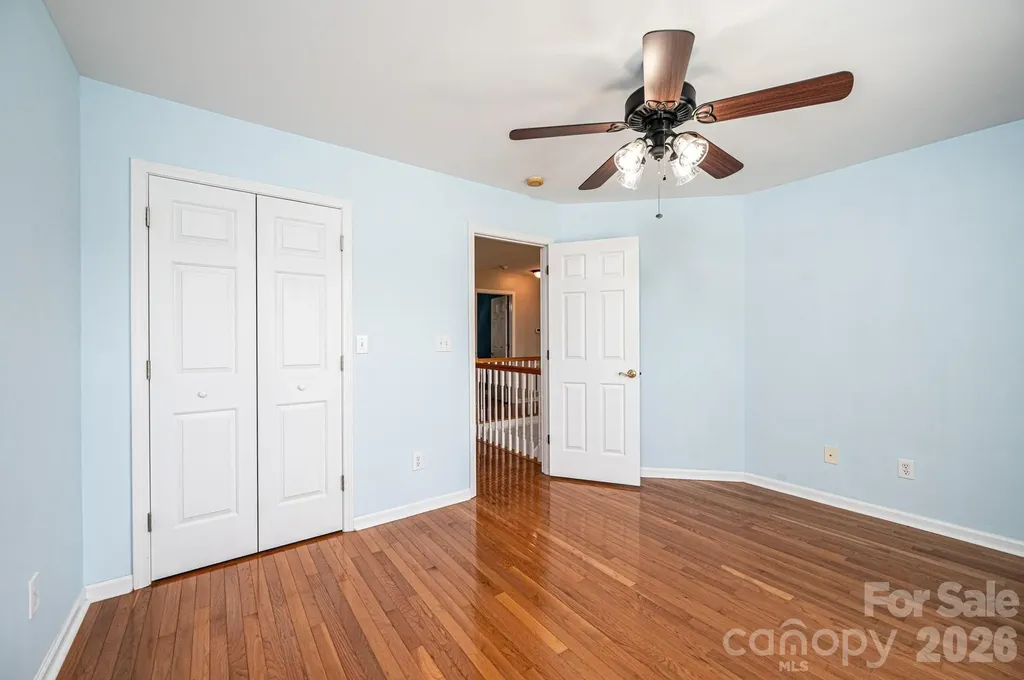 4726 Crystal Falls Avenue Hickory NC 28601