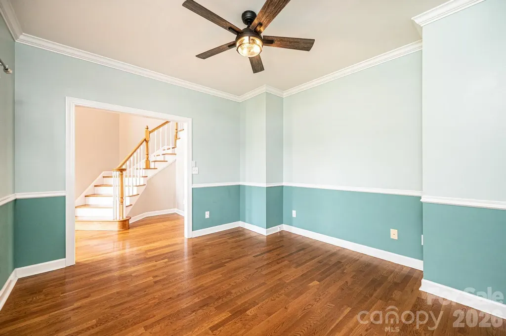 4726 Crystal Falls Avenue Hickory NC 28601
