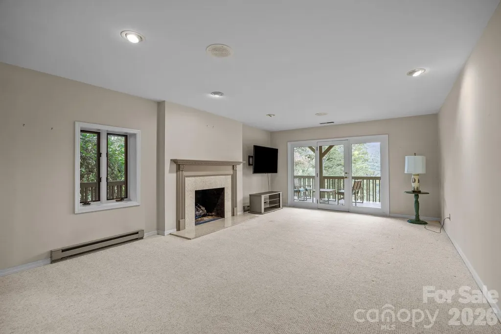 68 Stony Ridge Asheville NC 28804