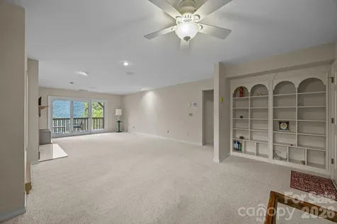 68 Stony Ridge Asheville NC 28804