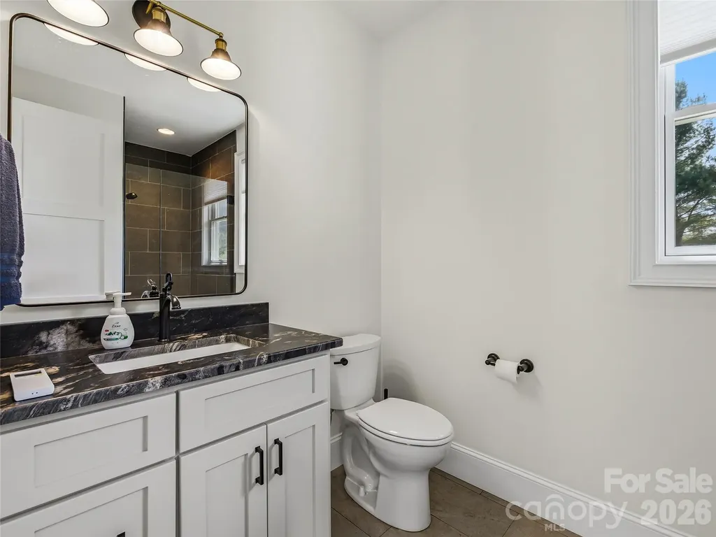 5 Sweetgrass Lane Fletcher NC 28732
