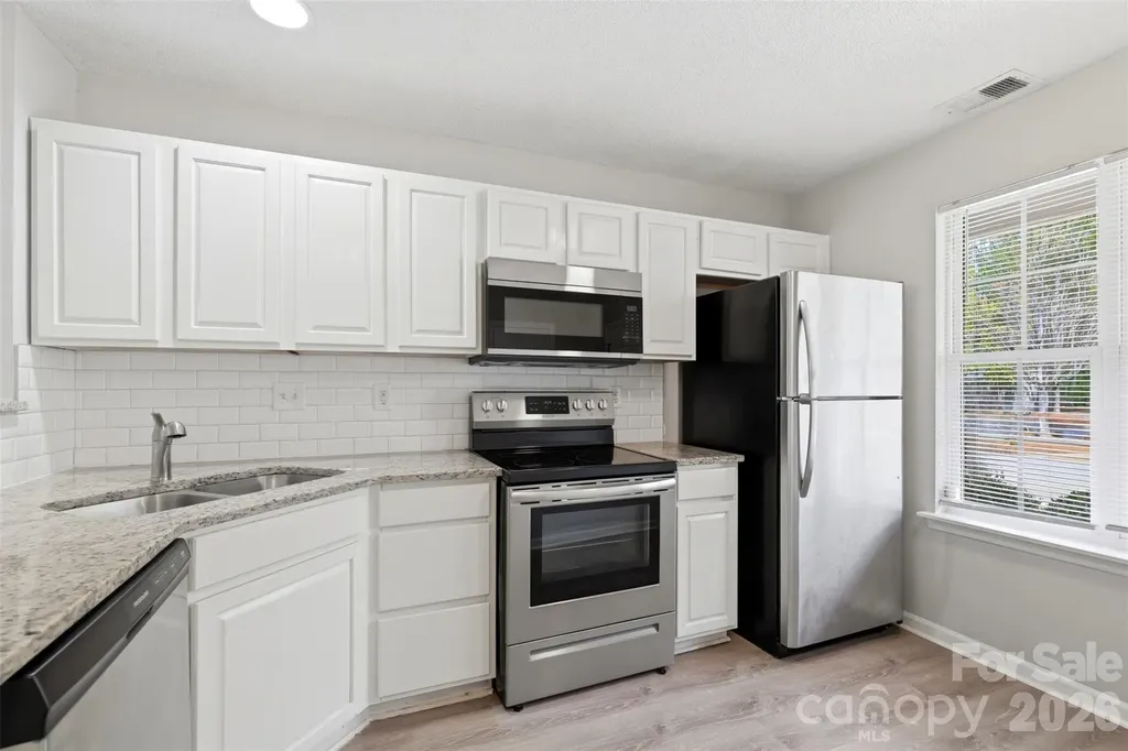 6856 Cypress Tree Lane Charlotte NC 28215