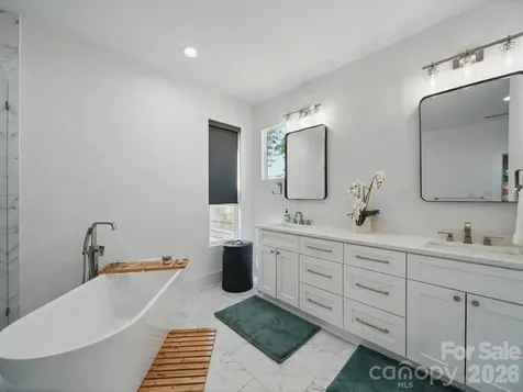 708 Cross Trail Drive Charlotte NC 28204