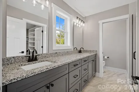 343 Olivette Road Asheville NC 28804