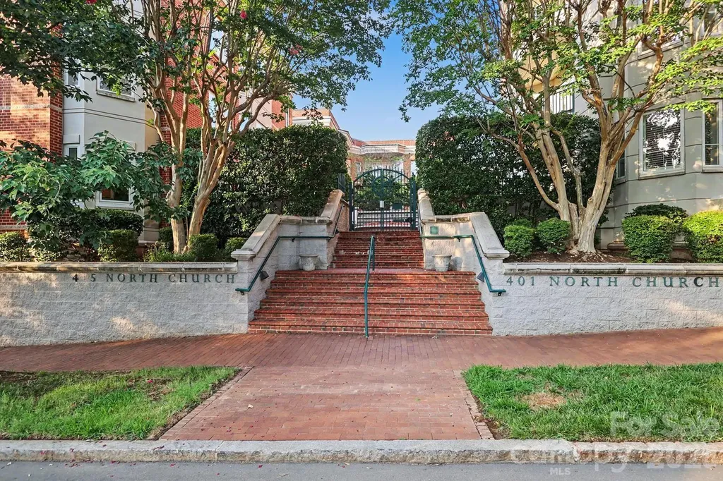 401 N Church Street Charlotte NC 28202