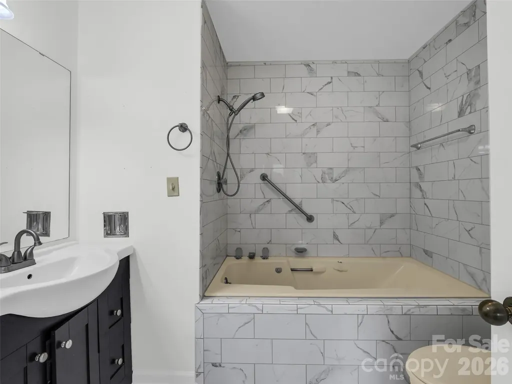 184 Bent Creek Boulevard Lake Lure NC 28746