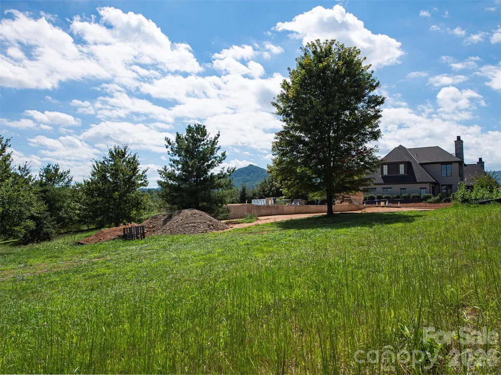 74 Walnut Valley Parkway Arden NC 28704