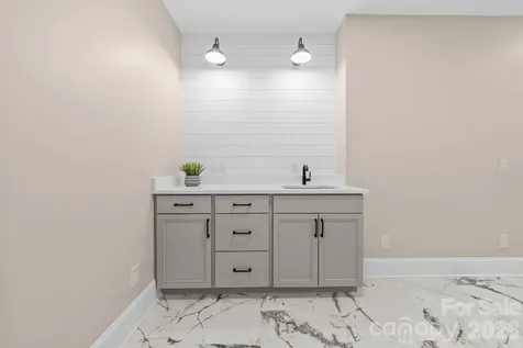 107 Mcauley Court Mooresville NC 28117