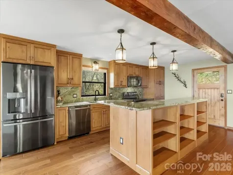 49 Slickrock Ridge Way S Burnsville NC 28714