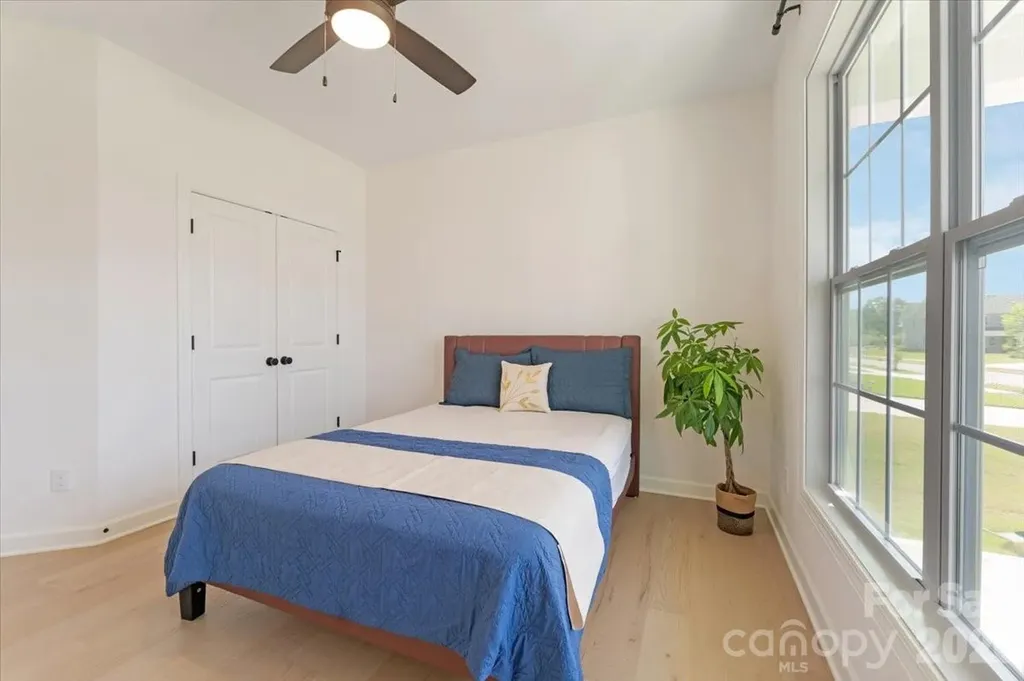 3934 Zinnia Drive Harrisburg NC 28075