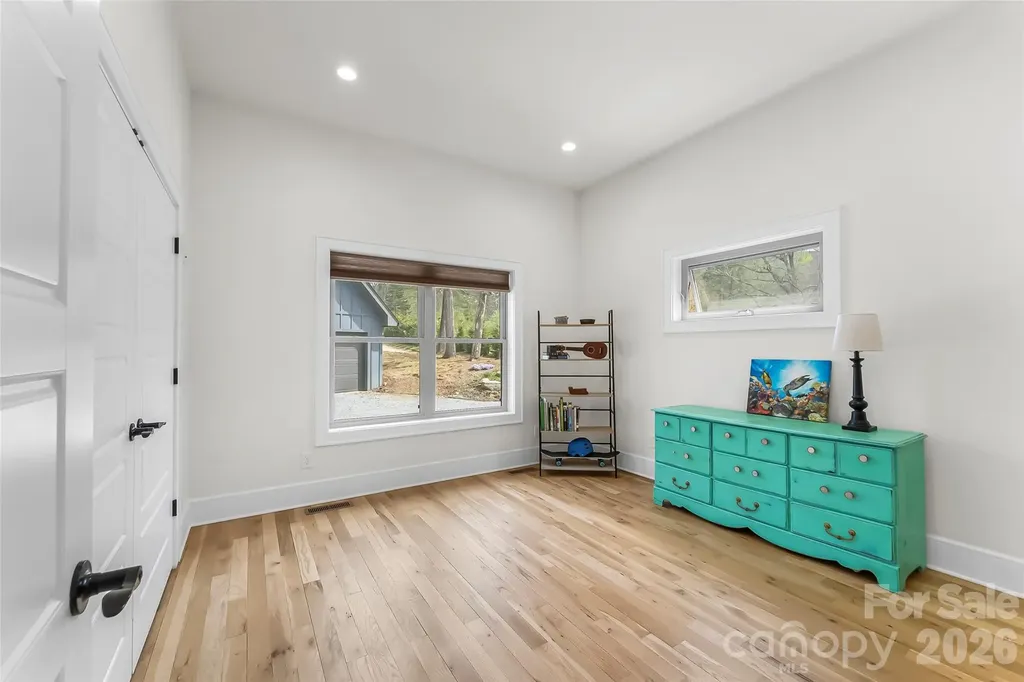 628 Brush Creek Road Fairview NC 28730