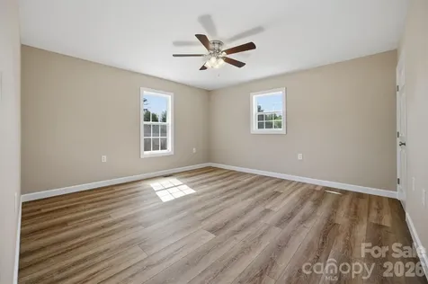 4915 S T Clark Road Morganton NC 28655