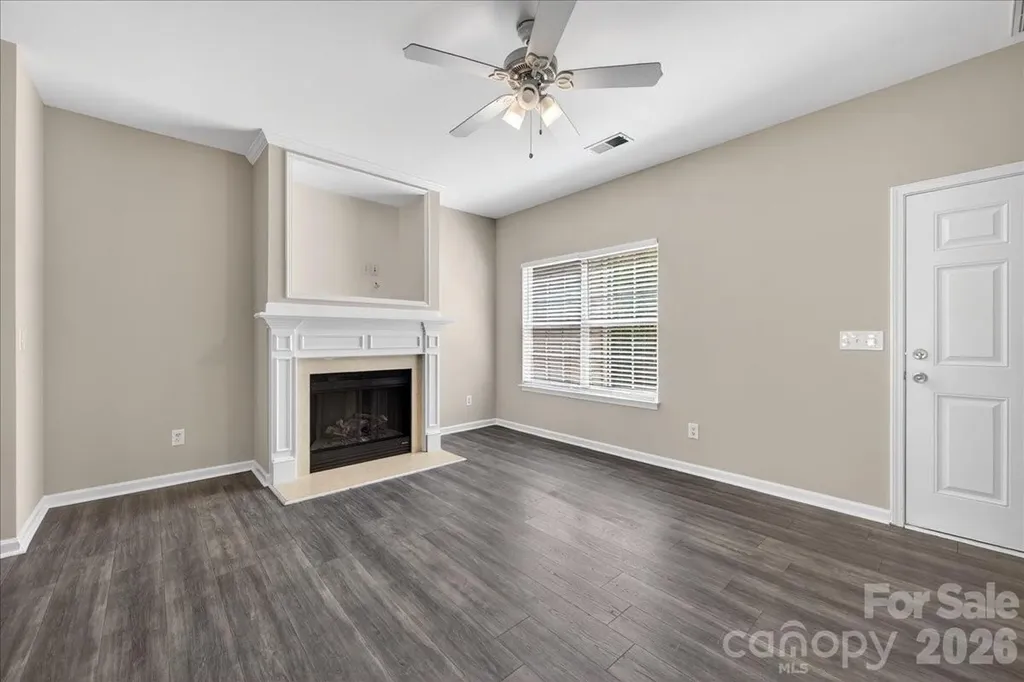 8619 Wandering Creek Way Charlotte NC 28227