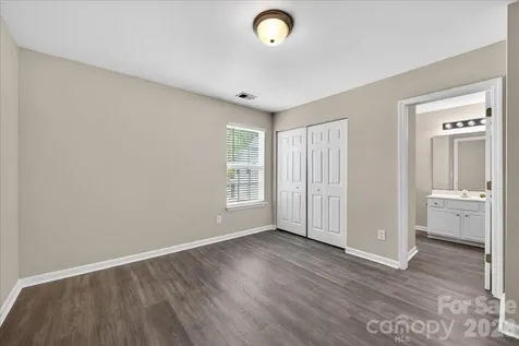 8619 Wandering Creek Way Charlotte NC 28227