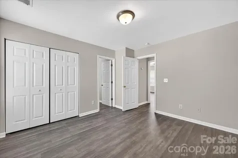8619 Wandering Creek Way Charlotte NC 28227