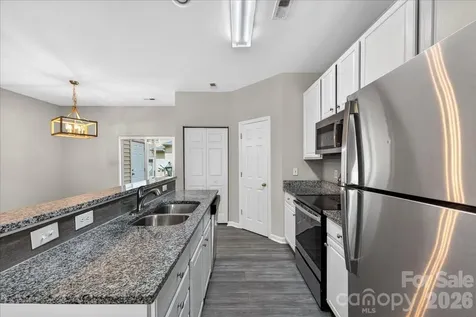 8619 Wandering Creek Way Charlotte NC 28227
