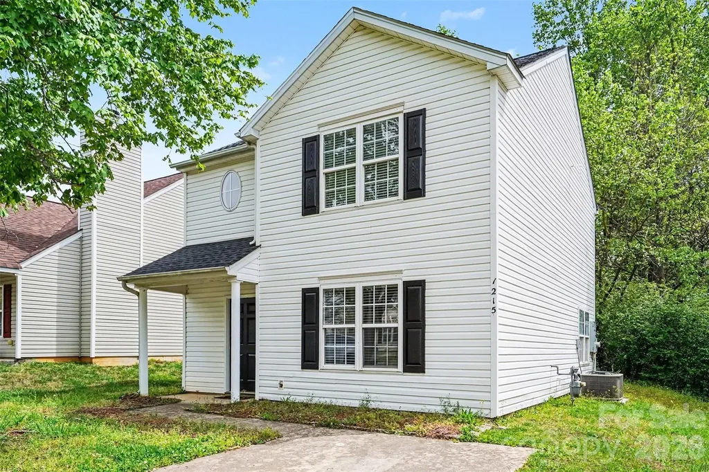 1215 Mcallister Drive Charlotte NC 28216