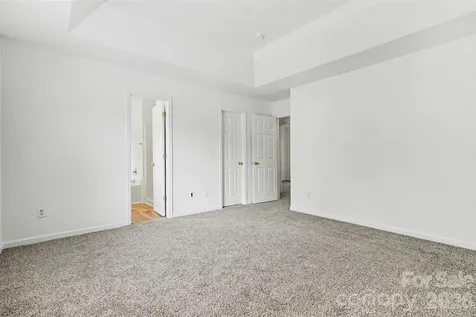 1215 Mcallister Drive Charlotte NC 28216