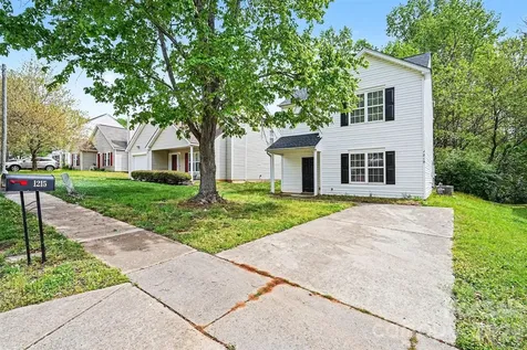 1215 Mcallister Drive Charlotte NC 28216