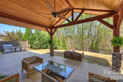 294 S San Agustin Drive Mooresville NC 28117