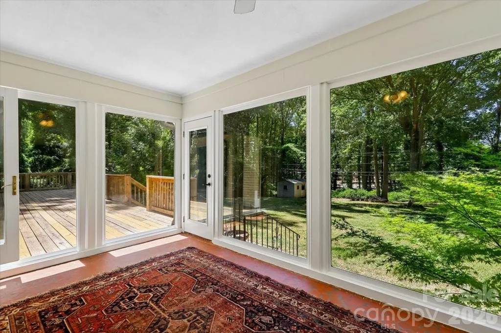 4640 Town And Country Drive Charlotte NC 28226