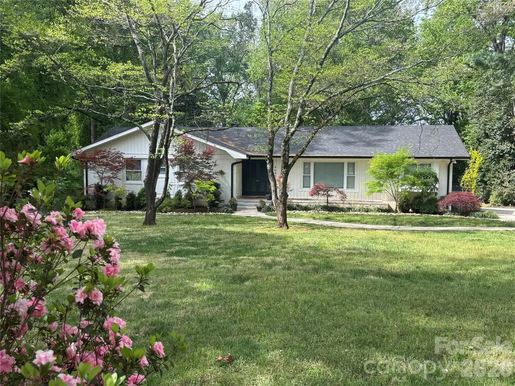 4640 Town And Country Drive Charlotte NC 28226