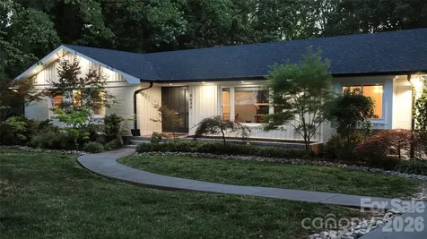 4640 Town And Country Drive Charlotte NC 28226