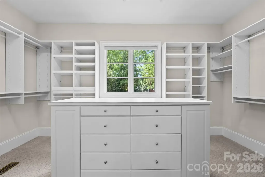 8600 Fairview Road Charlotte NC 28226