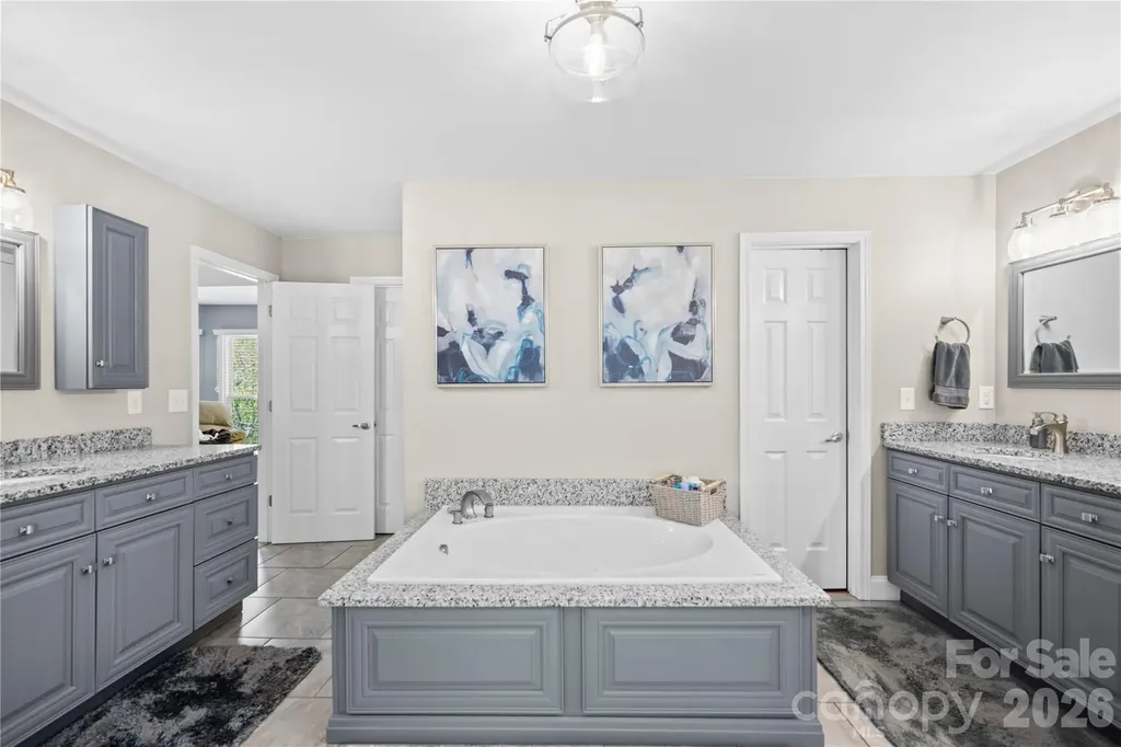 483 Heather Marie Drive Hendersonville NC 28792