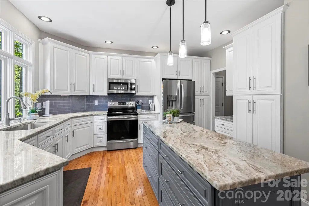 483 Heather Marie Drive Hendersonville NC 28792